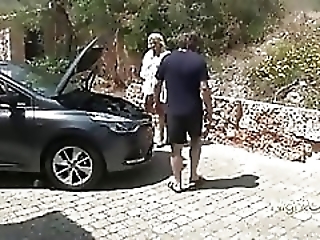 Смотреть Удовлетворил горячую блондиночку