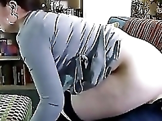 Смотреть Сын и мама доводят друг друга до экстаза