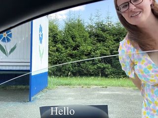 Смотреть Отдалась двум попутчикам